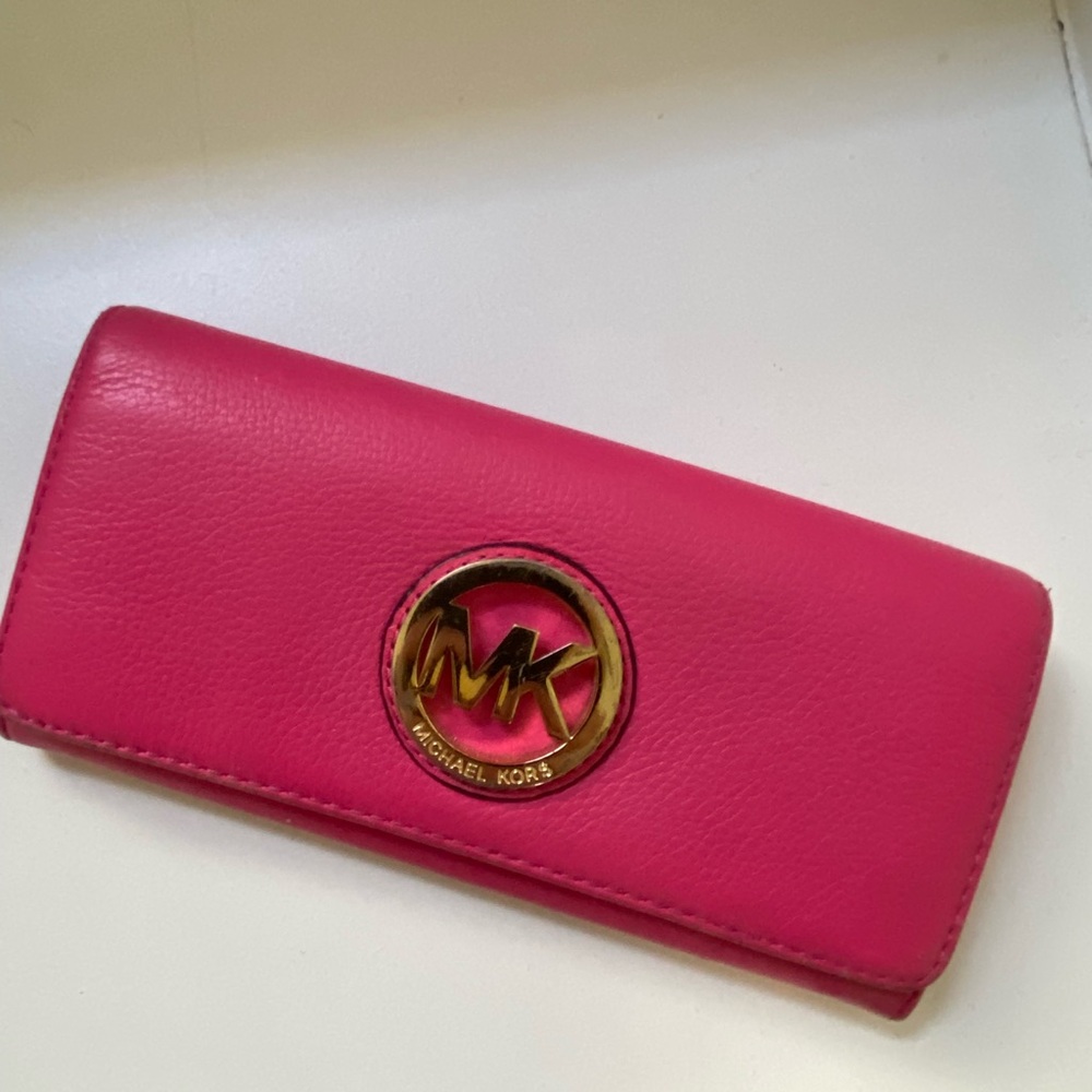 Michael Kors wallet